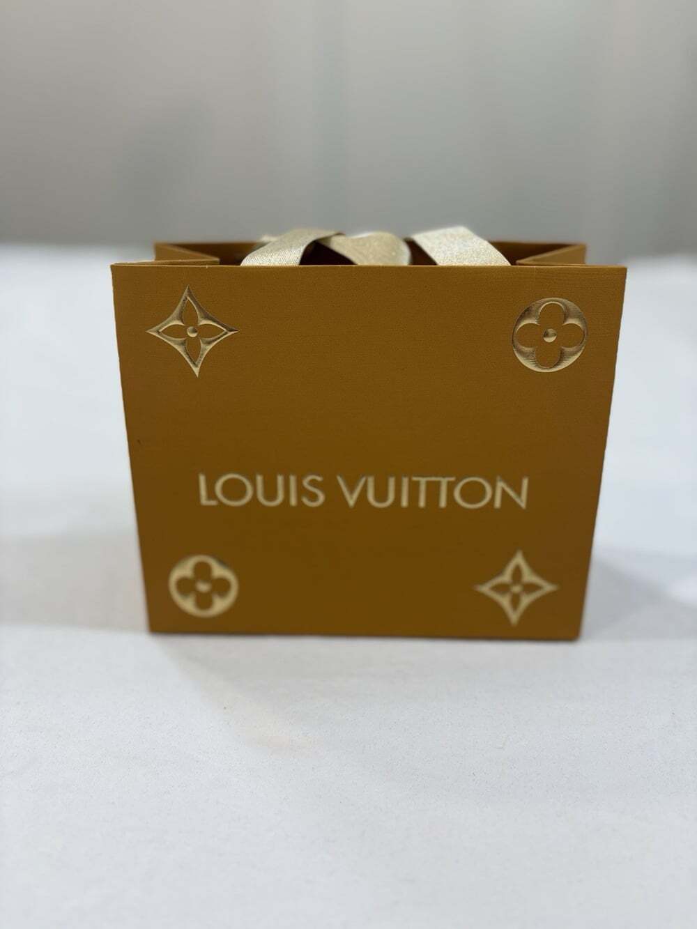 LOUIS VUITTON 6” x 6.5” X 3” Authentic Paper Shopping Bag Small Gold Ribbon
